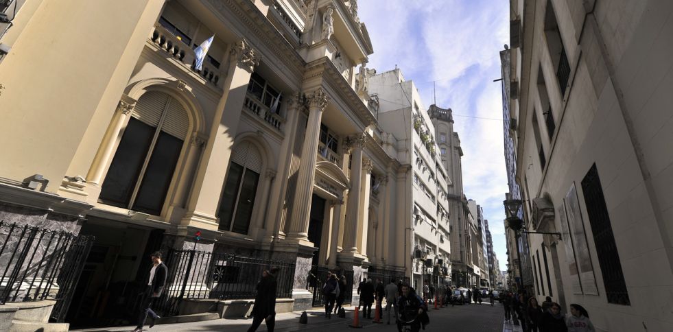 el-banco-central-sigue-de___A5QrbsBjL_1256x620__1.jpg